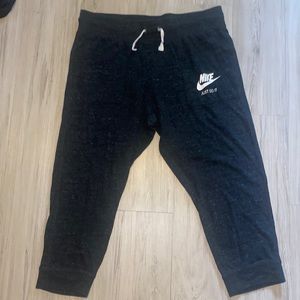 Nike capri sweat pants